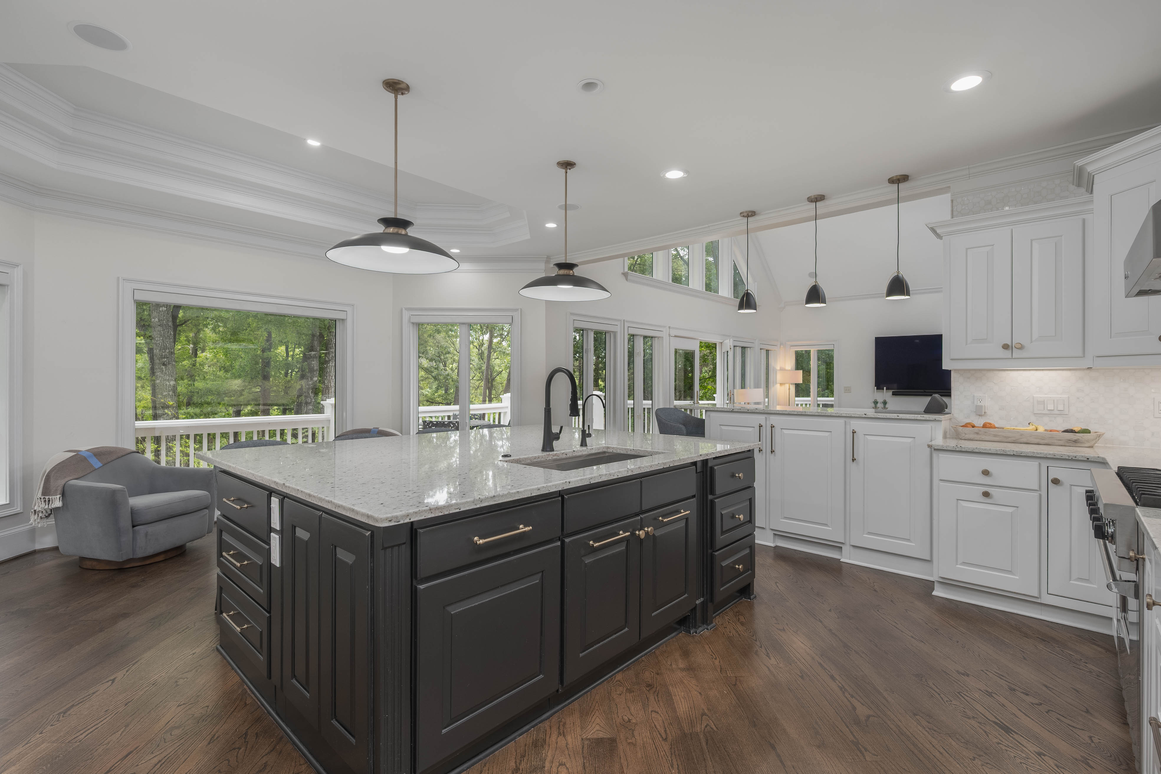 1070 Maple Ridge Way image 23